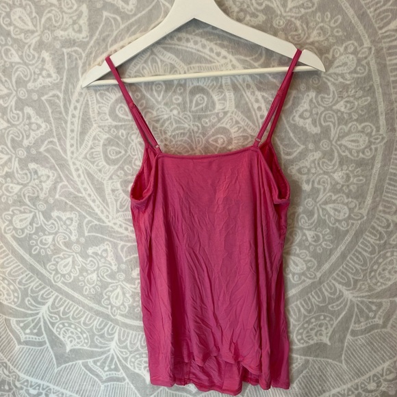 SUPER Cute bubblegum pink tank top no tag size large adorable m/l built-in bra - Picture 4 of 8